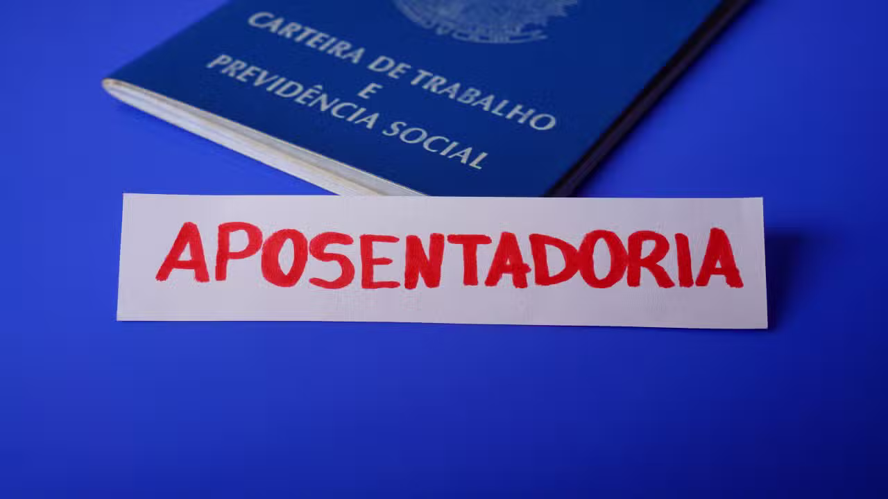 INSS altera regras de aposentadoria para 2025: idade mínima e tempo de contribuição aumentam